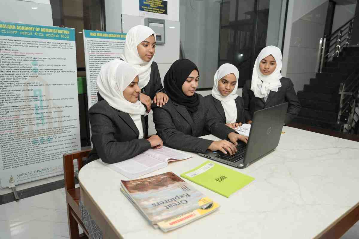 Science with Computer Science